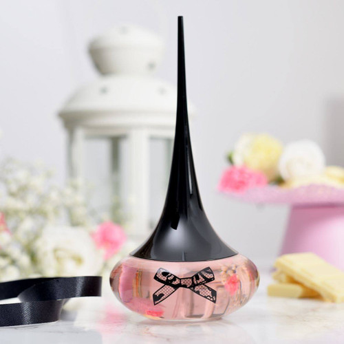 عطر زنانه لاوپوشن سکرت ۵۰ میل با رایحهای گرم، جذاب و ماندگار مناسب استفاده روزانه و مهمانی