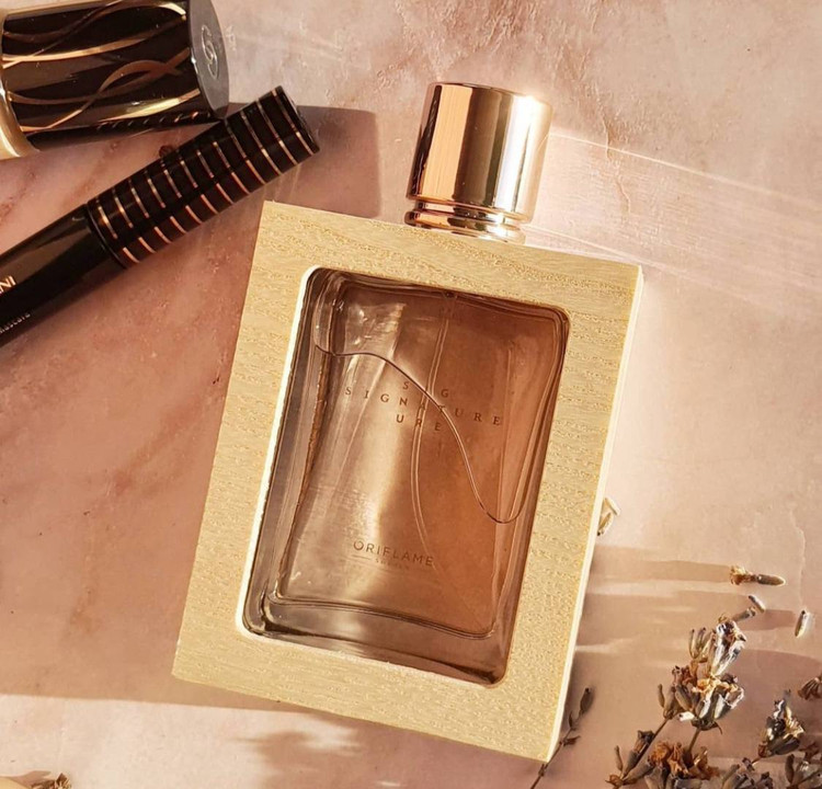 عطر زنانه سیگنیچر 5۰ میل